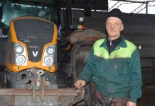 Чучковский механизатор получил благодарность Минсельхоза РФ