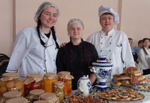 Чучковские школьники попробовали себя в роли кулинаров и пожарных вместе со студентами Шиловского агротехникума