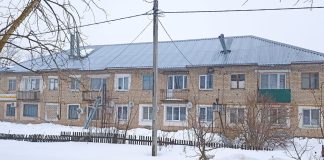 В поселке Чучково из-за обрушения снега в многоквартирном две семьи неделю оставались без отопления и газа