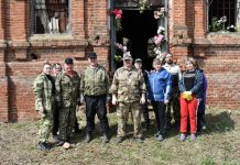 В Чучковском округе провели субботник в заброшенной церкви