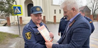 Чучковских пожарных поздравили с профессиональным праздником