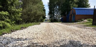 В поселке Чучково ремонтируют дорогу на улице Юбилейной