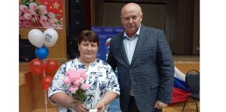 В Чучкове Андрей Красов вручил медаль матери погибшего на СВО бойца