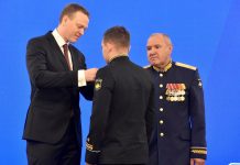 В Рязани наградили десантников накануне их профессионального праздника