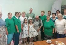 Чучковские «серебряные» волонтеры встретились с участником СВО
