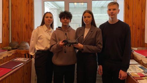 hdjz eMC9CM новый-размер